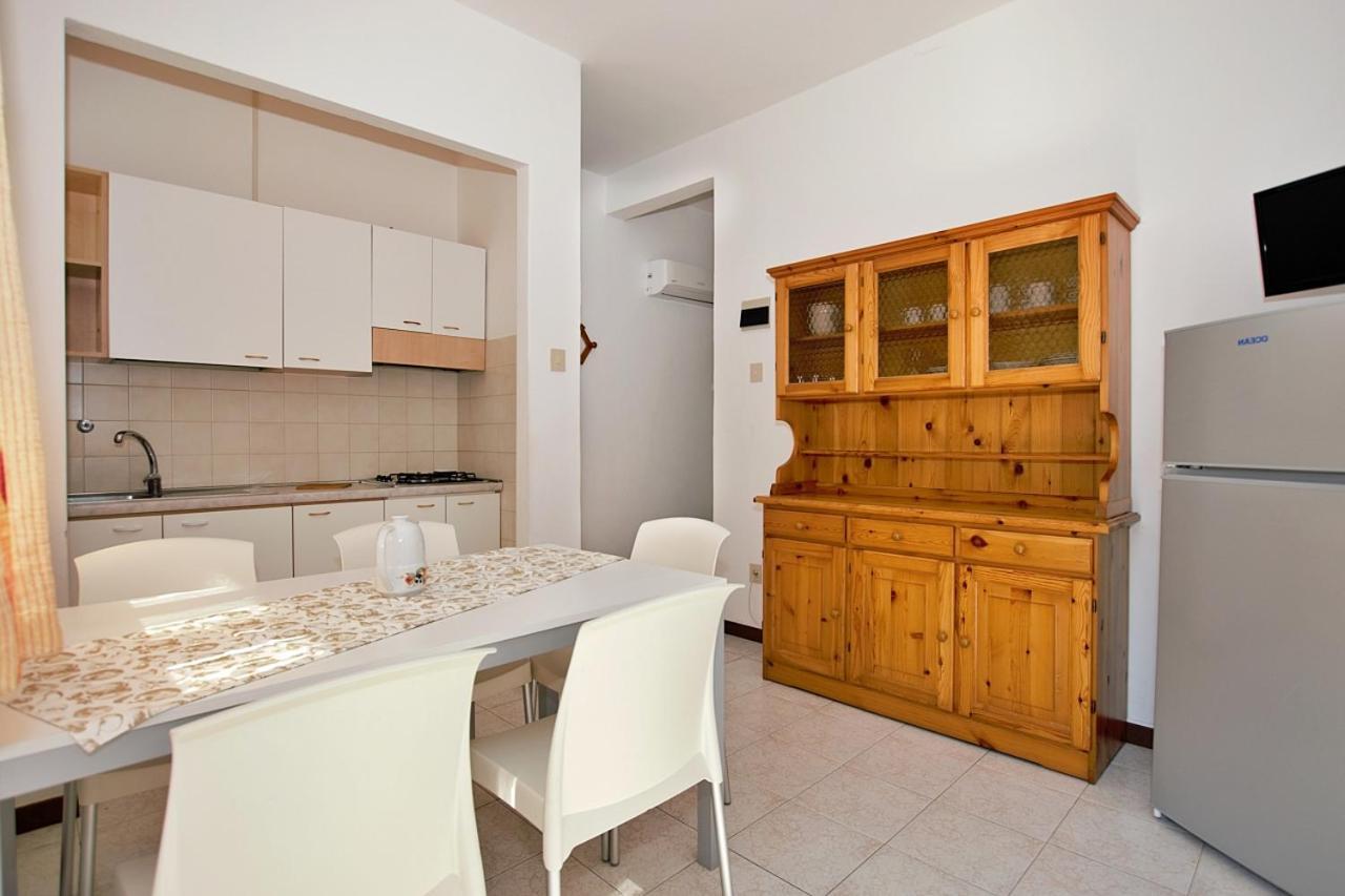 Apartmán Residenza Valcris Lignano Sabbiadoro Exteriér fotografie